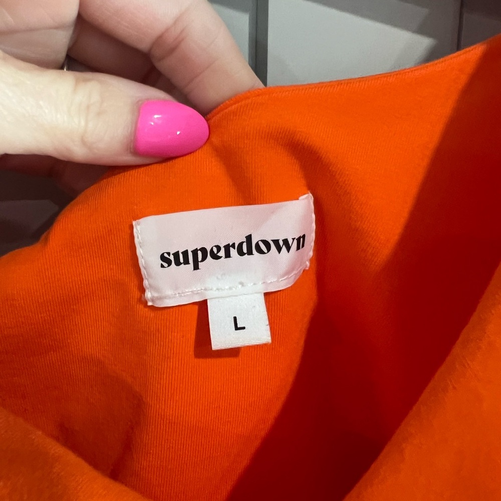 Fun Superdown Orange Top 🧡 - Picture 5 of 6
